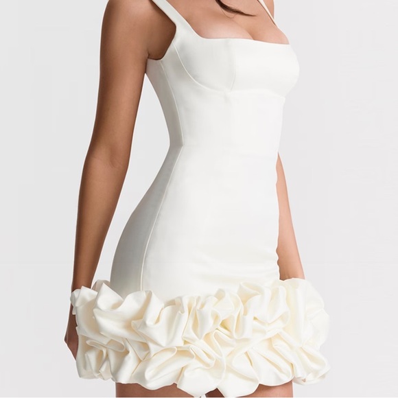 House Of CB Lilou Ruffle Hem Dress in Ivory - Picture 5 of 10